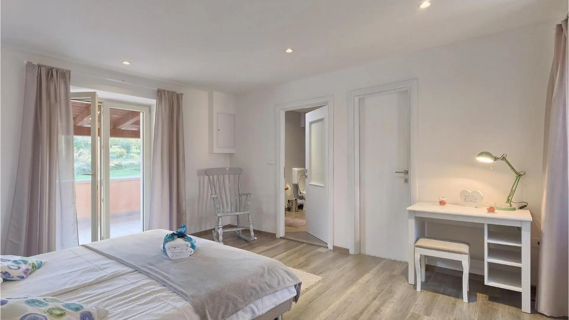 Semesterbostad Villa Viscum Vela Traba Kroatien