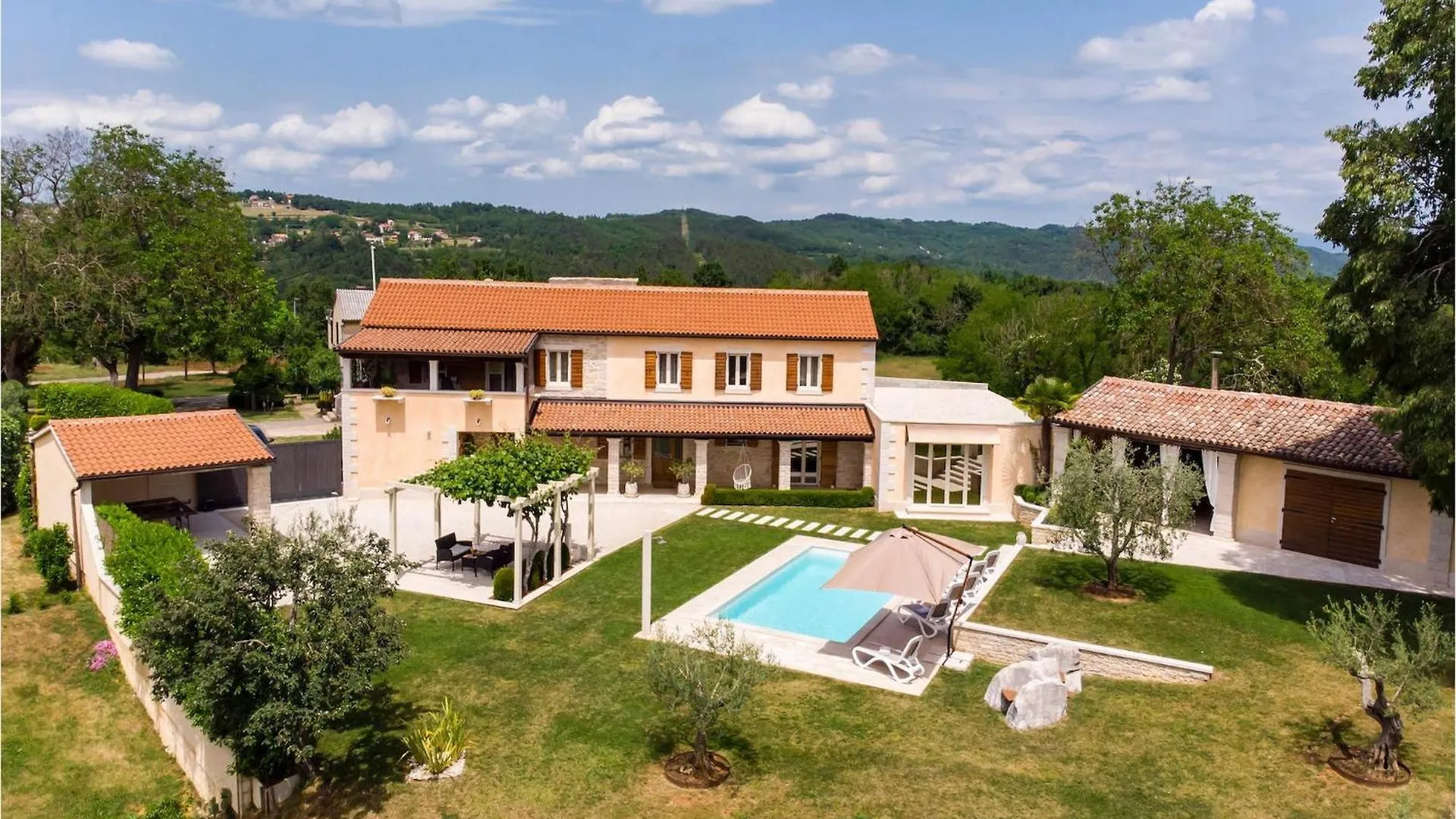 Villa Viscum Vela Traba