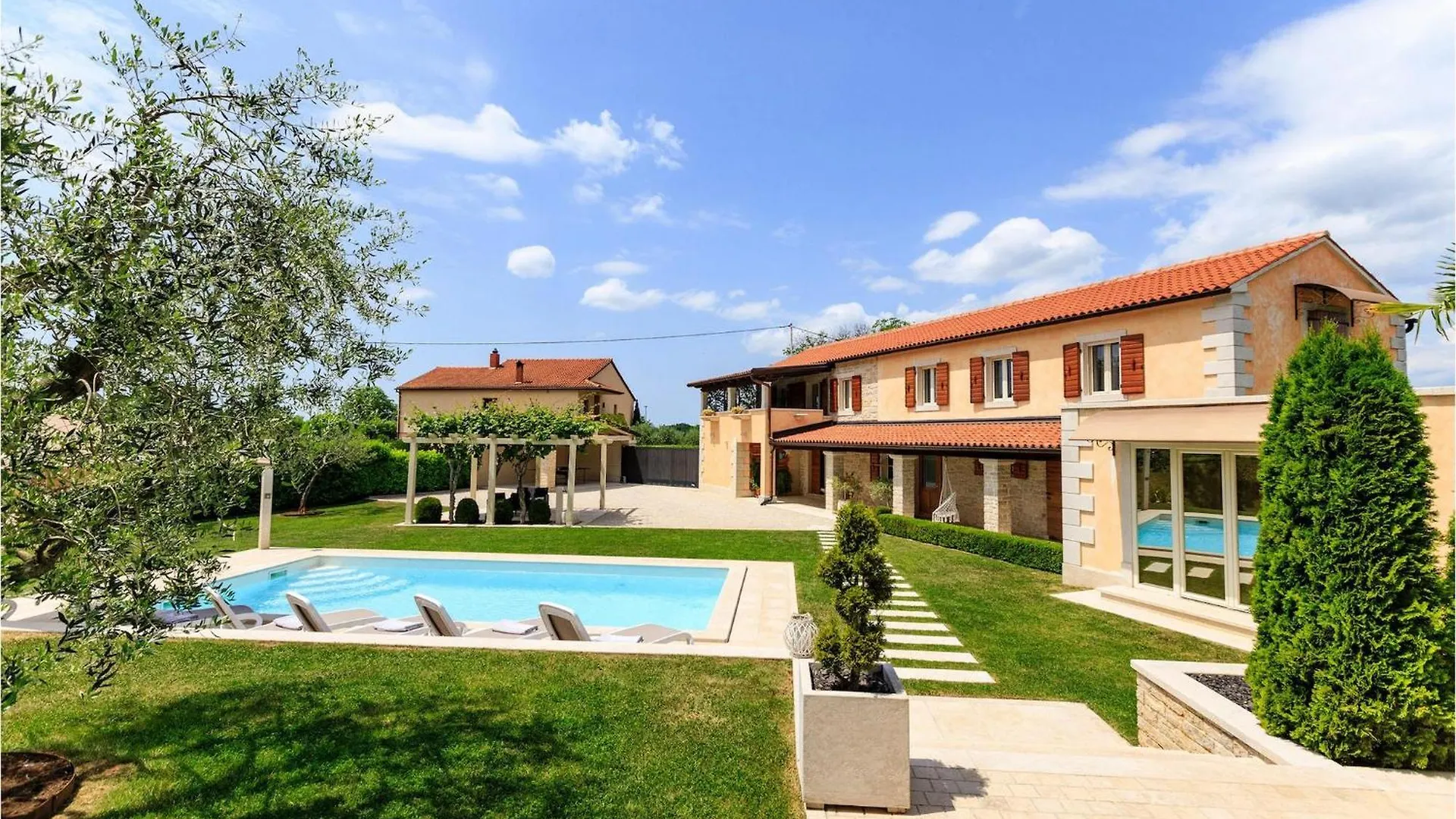 Villa Viscum Vela Traba